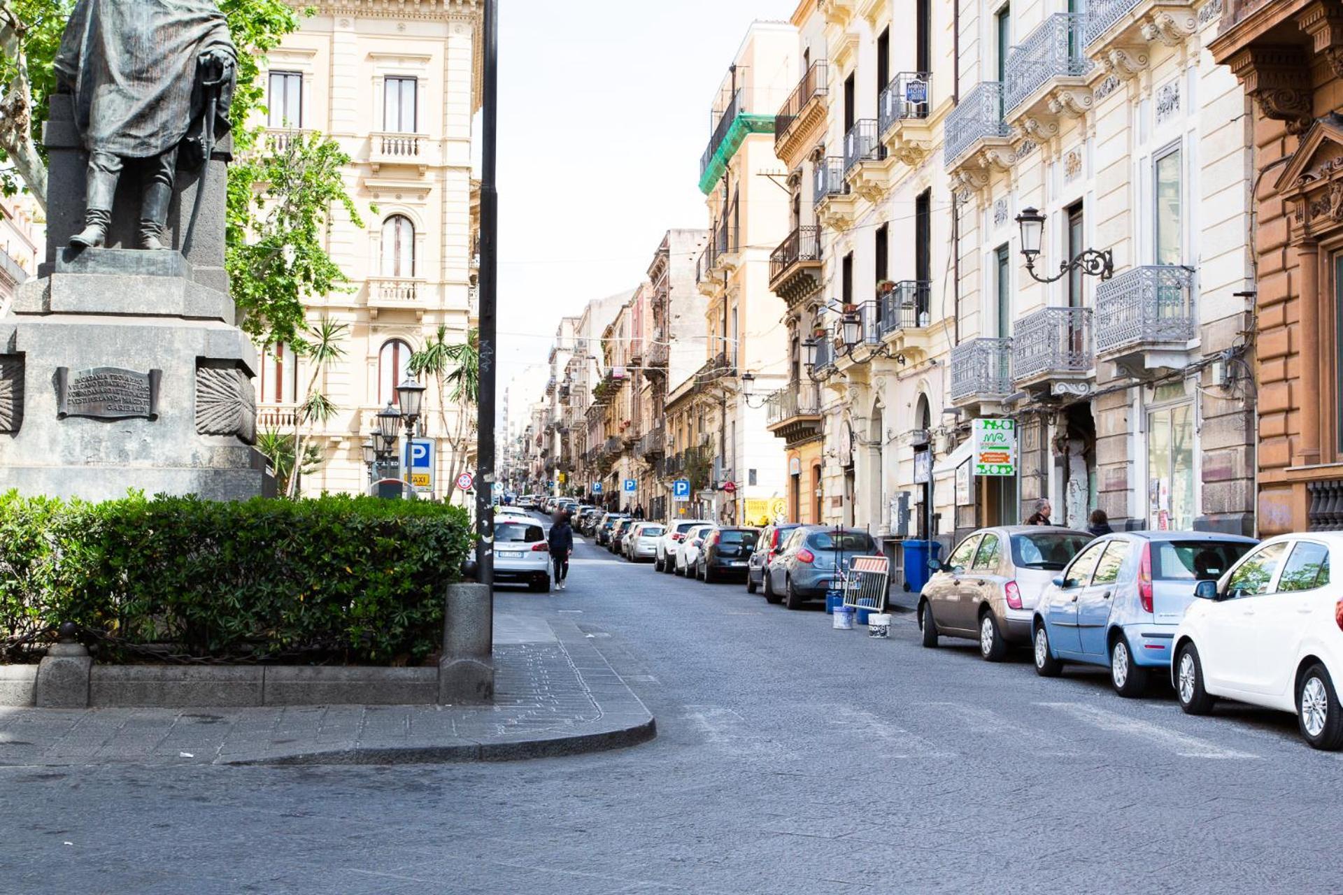 Volo In Citta Apartment Catania Exterior photo